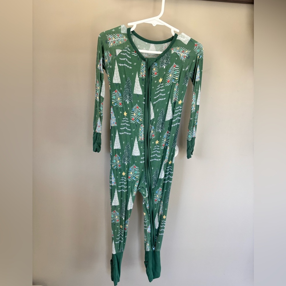 Little Sleepies 2t Zippy OG Green Twinkling Lights